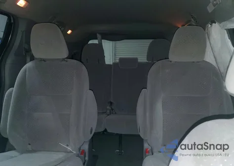 2016 Toyota Sienna Le from USA, damaged, VIN 5TDJK3DC0GS132428